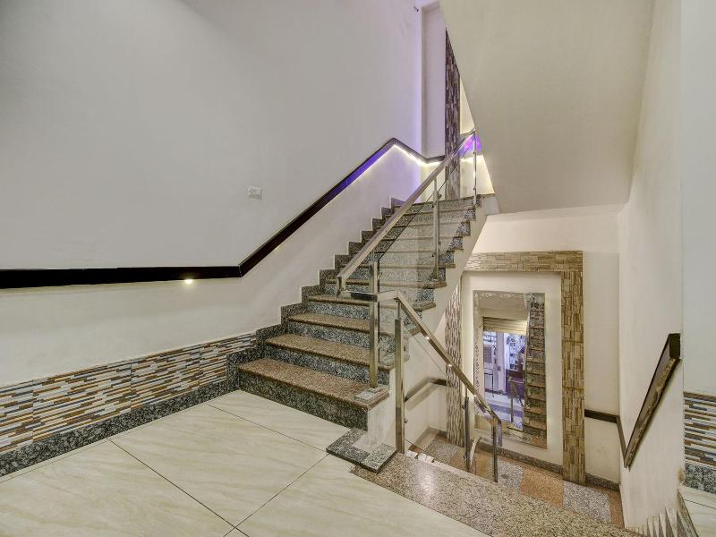 Fabhotel Csfc image