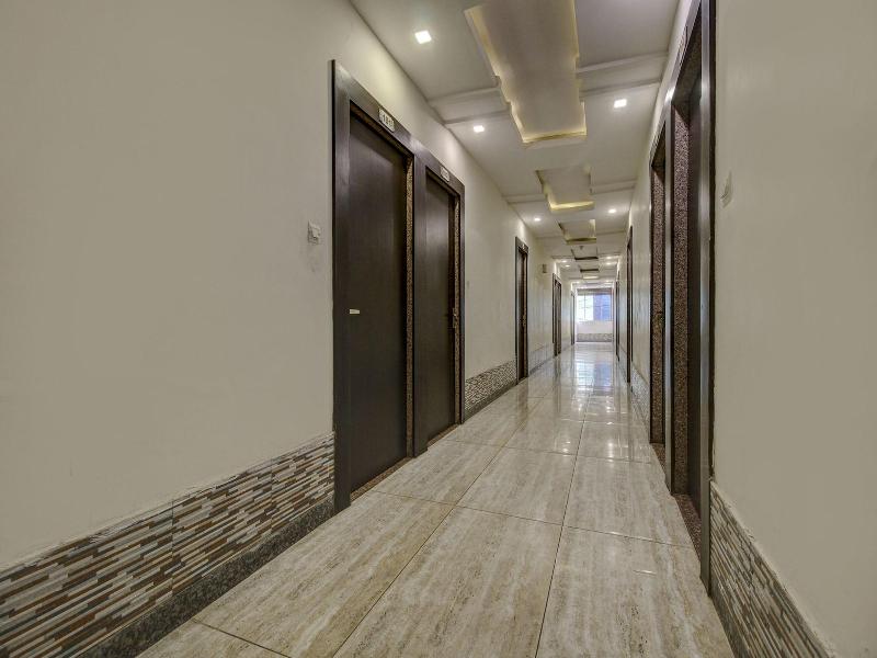 Fabhotel Csfc image