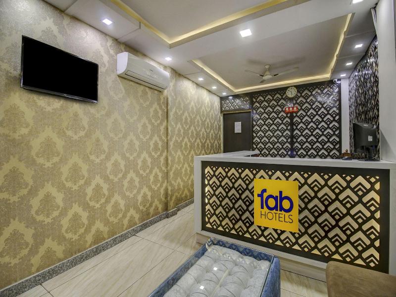Fabhotel Csfc image