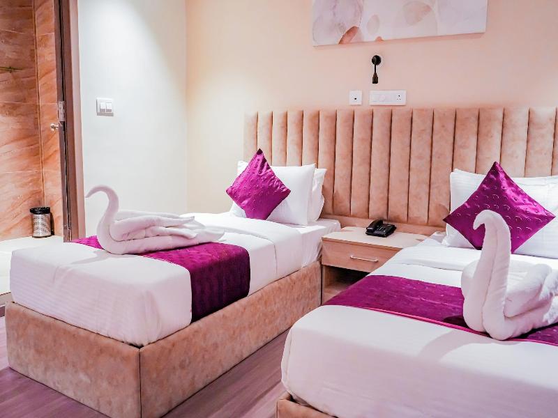 Casa Hotels And Suites Gachibowli image
