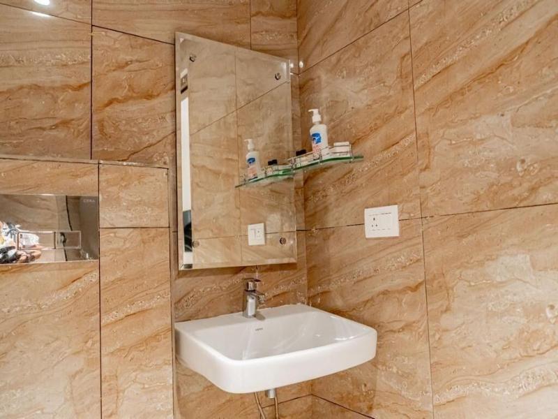 Casa Hotels And Suites Gachibowli image