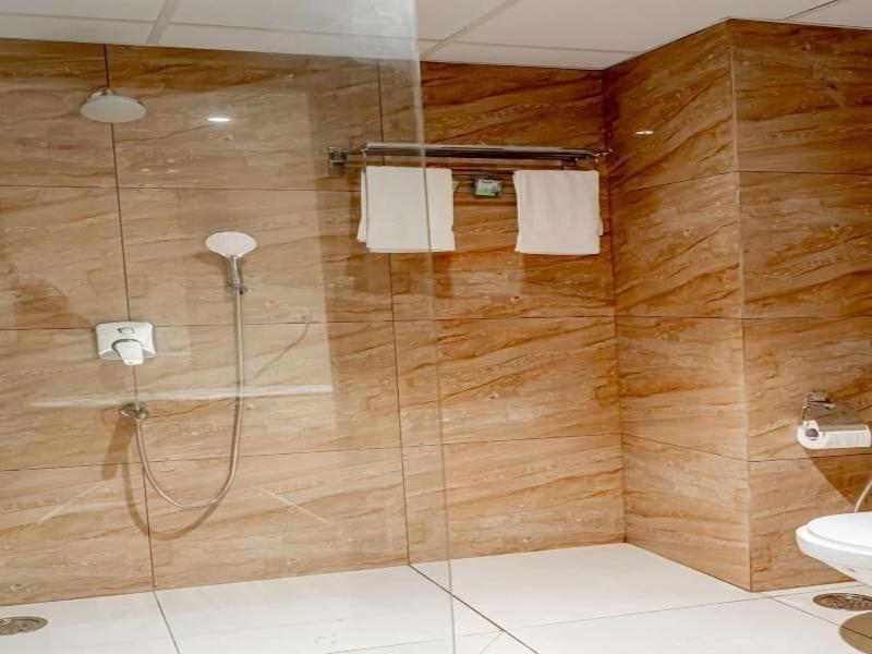 Casa Hotels And Suites Gachibowli image
