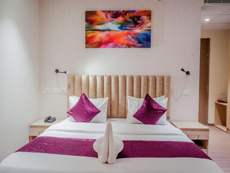 Casa Hotels And Suites Gachibowli image