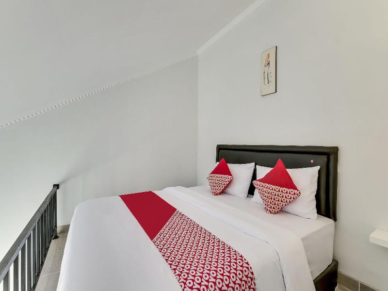 Capital O 90983 Harmony Easy Stay image