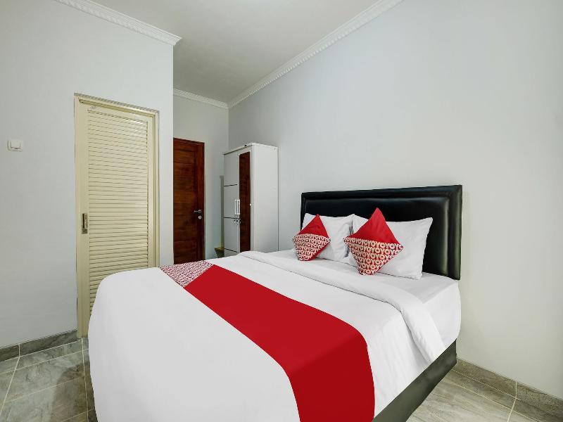 Capital O 90983 Harmony Easy Stay image