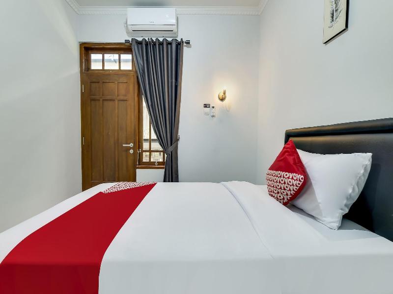 Capital O 90983 Harmony Easy Stay image