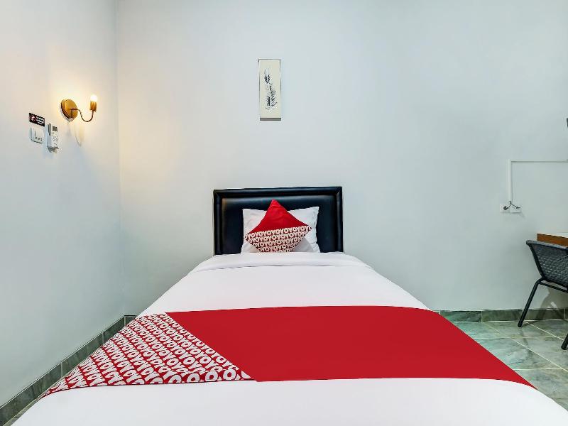 Capital O 90983 Harmony Easy Stay image