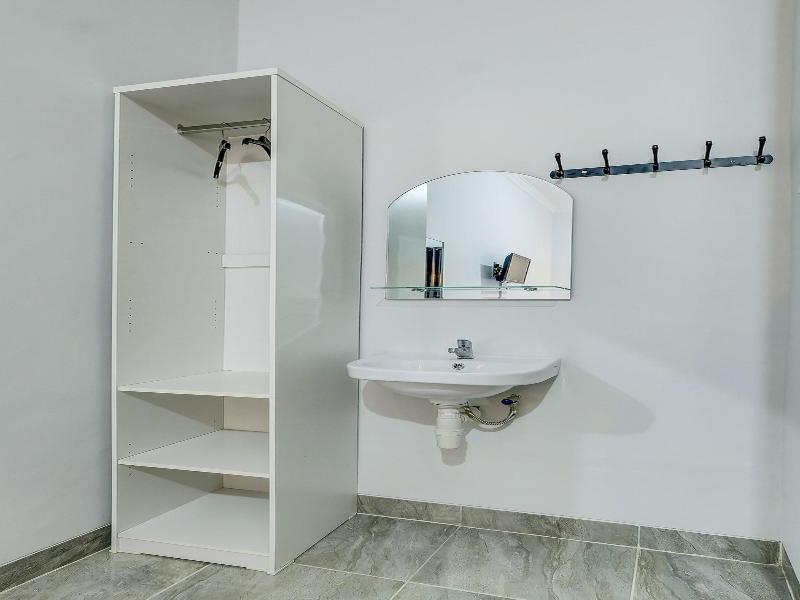 Capital O 90983 Harmony Easy Stay image