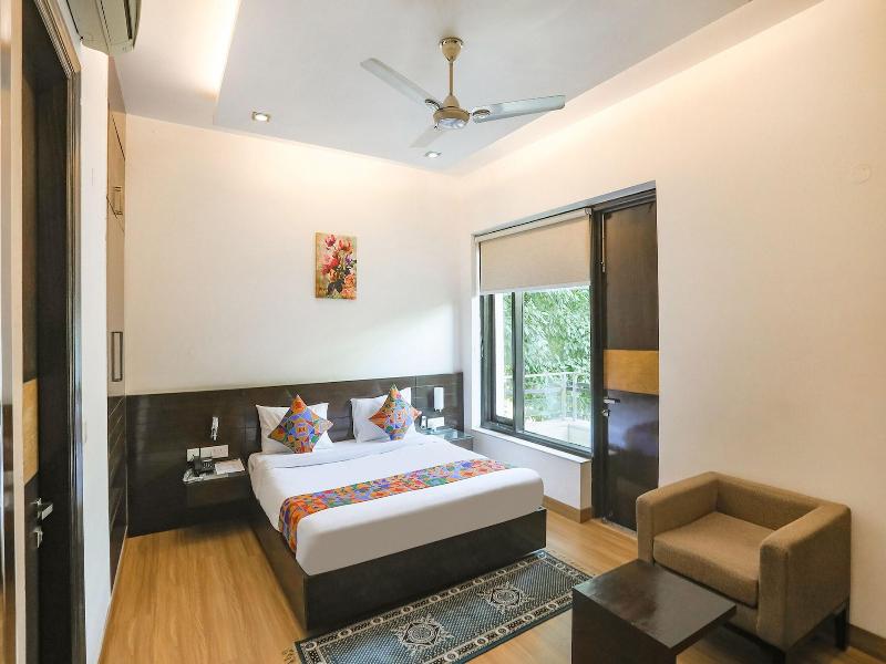 Fabhotel Rivlet Residency image
