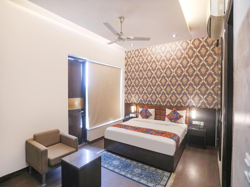 Fabhotel Rivlet Residency image