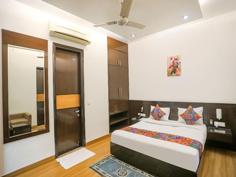 Fabhotel Rivlet Residency image