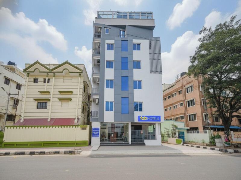 Fabhotel Crystal Suites image