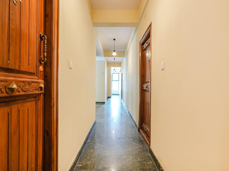 Fabhotel Crystal Suites image