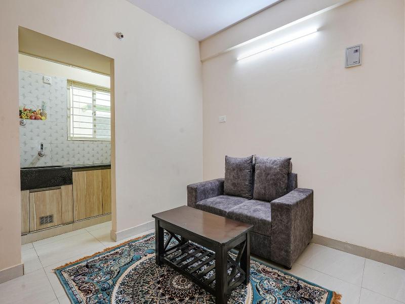 Fabhotel Crystal Suites image