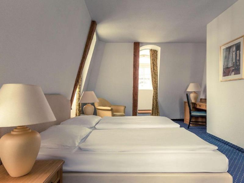 Sunday Hotel Schloss Neustadt Glewe  image