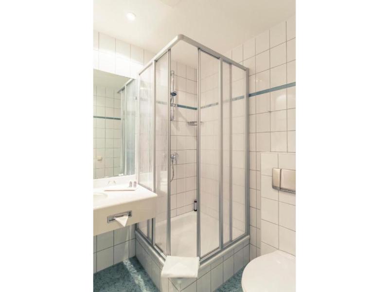 Sunday Hotel Schloss Neustadt Glewe  image