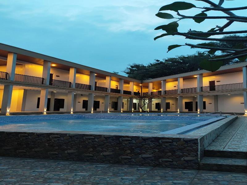 Bwalk Hotel Malang image
