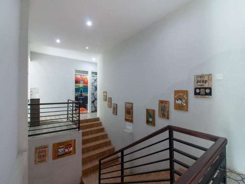 Bwalk Hotel Malang image