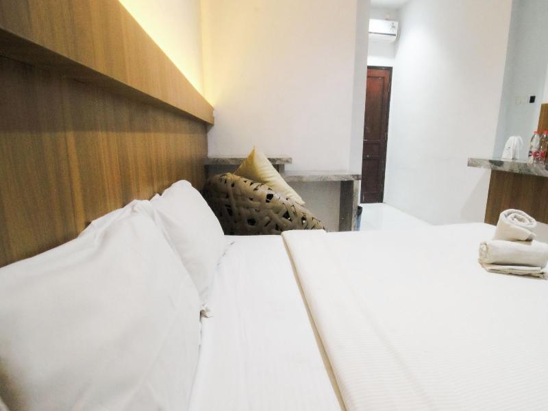 Bwalk Hotel Malang image
