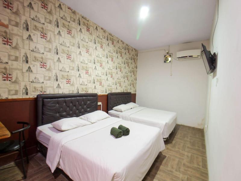 Bwalk Hotel Malang image