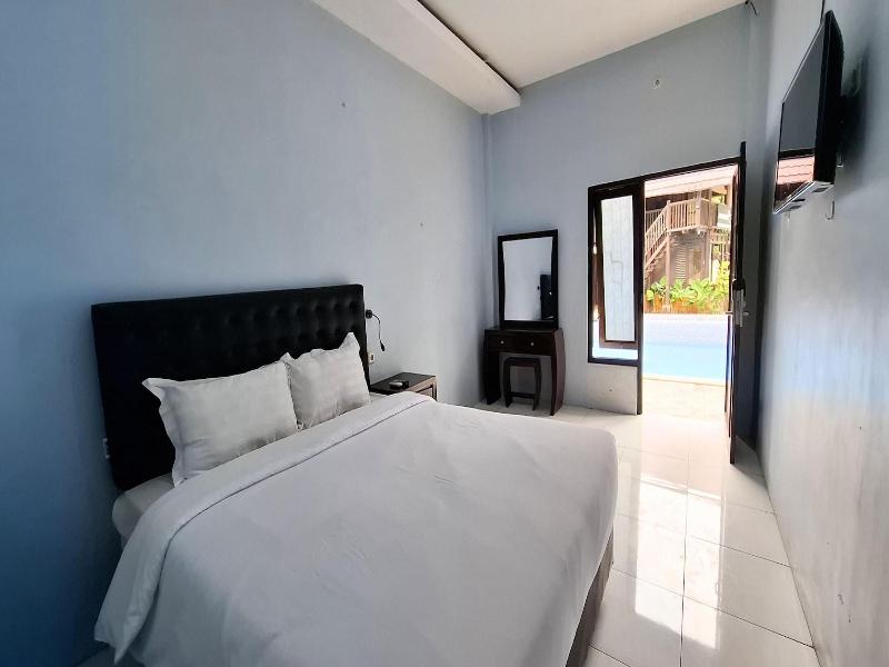 Bwalk Hotel Malang image