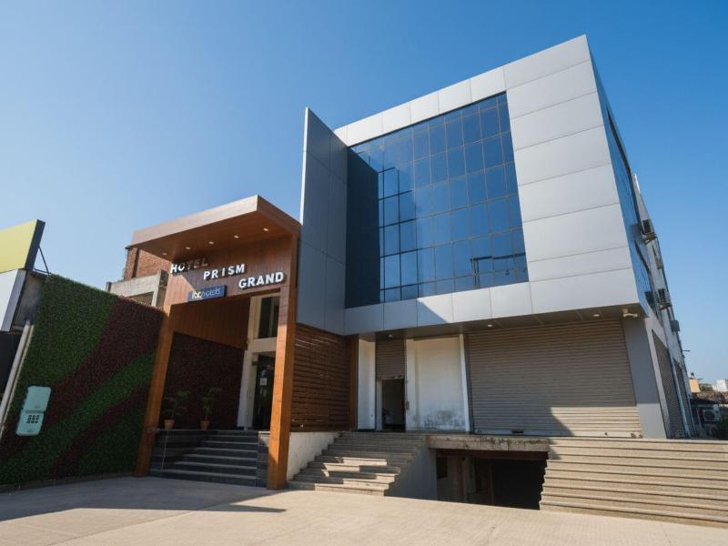Fabhotel Prism Grand image