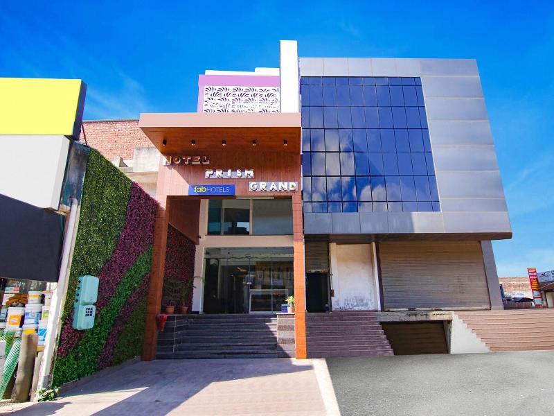Fabhotel Prism Grand image