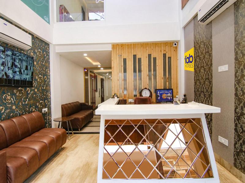 Fabhotel Prism Grand image