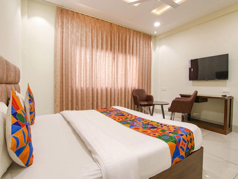 Fabhotel Prism Grand image