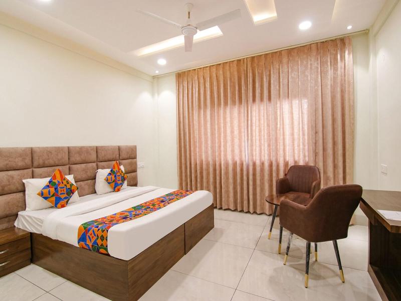Fabhotel Prism Grand image