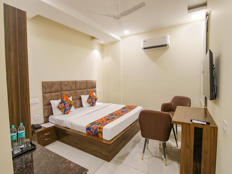 Fabhotel Prism Grand image