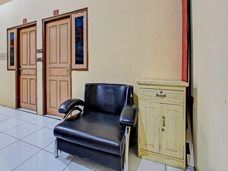 Capital O 93361 Dynasty Inn Syariah