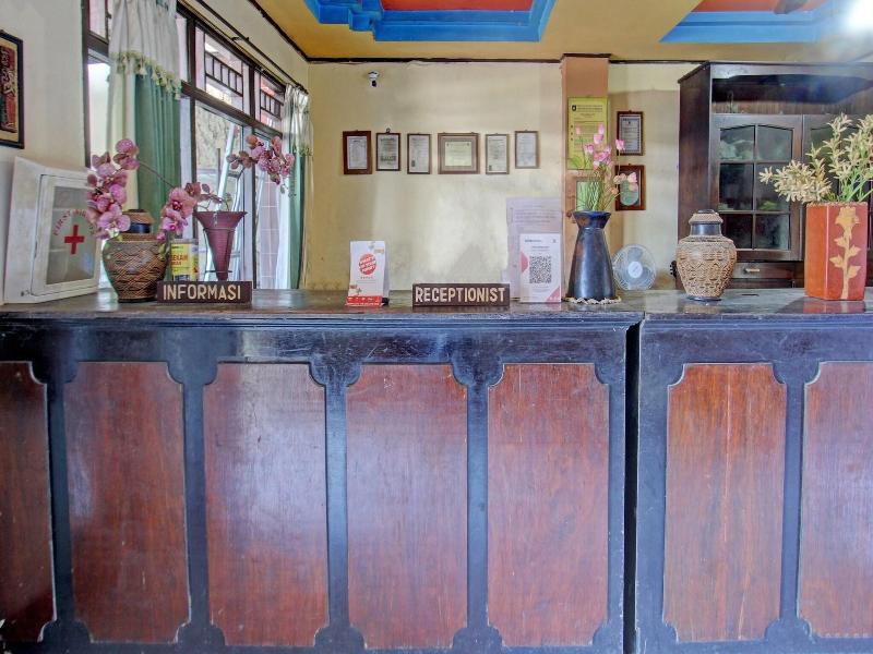 Hotel O Dienda Hayu Near Alun Alun Tastura