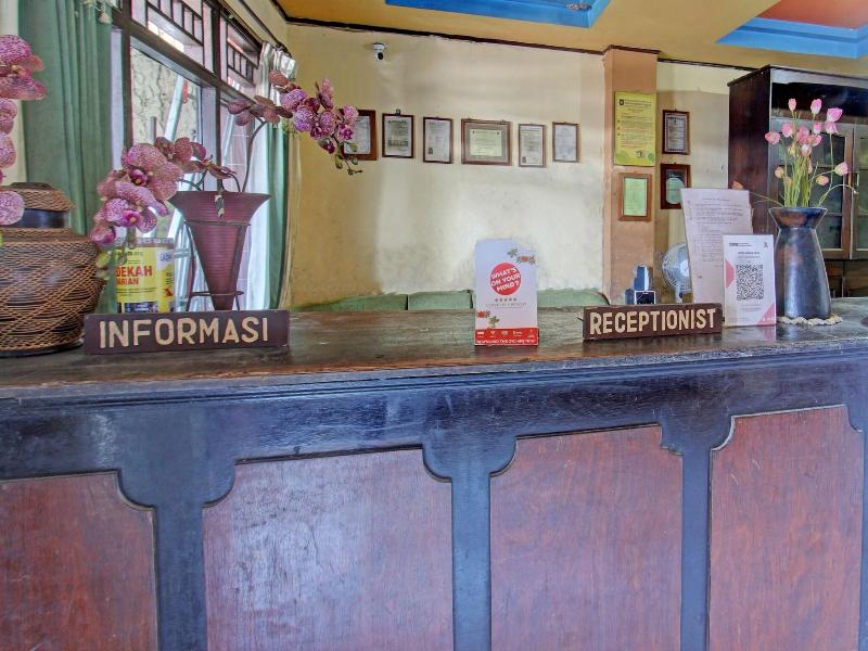 Hotel O Dienda Hayu Near Alun Alun Tastura