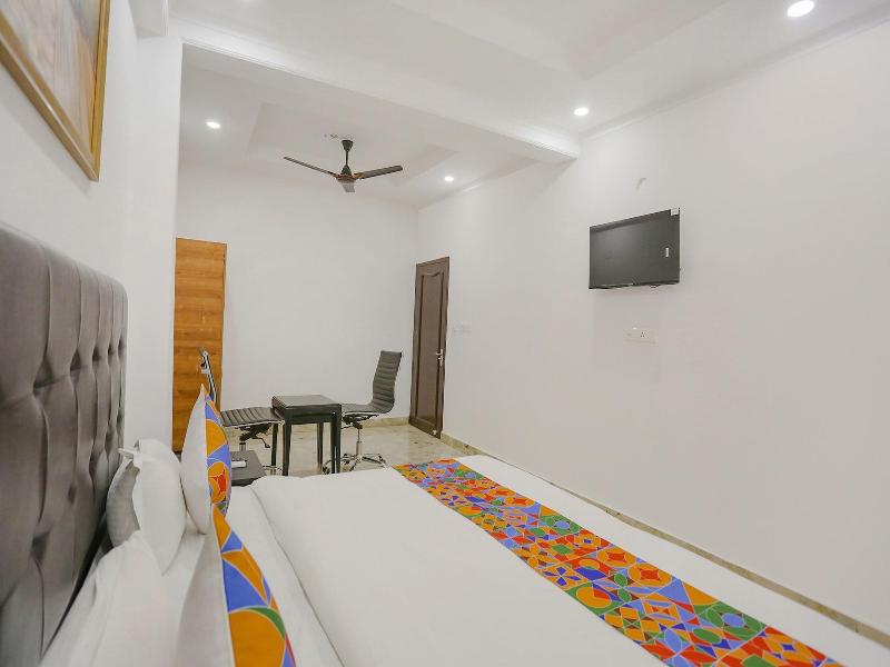 Fabhotel Taj Residency image
