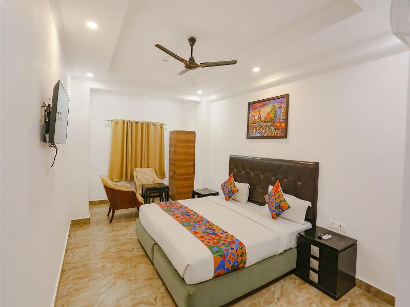 Fabhotel Taj Residency image