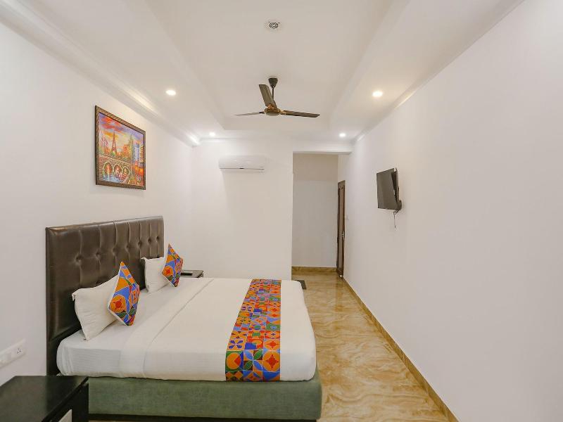 Fabhotel Taj Residency image
