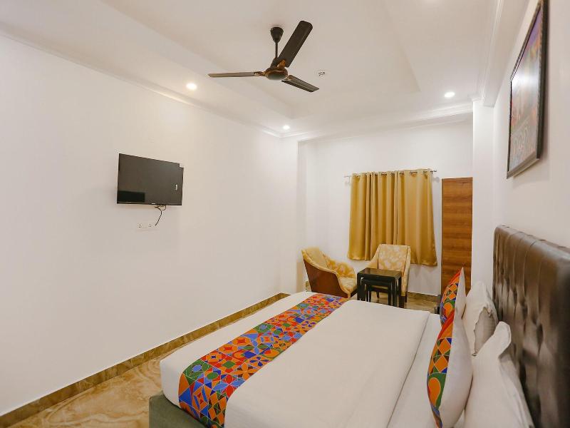 Fabhotel Taj Residency image