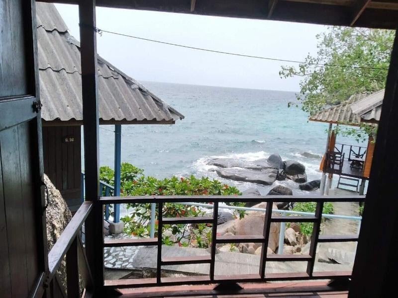 Ok2 Mamajim Bungalows image