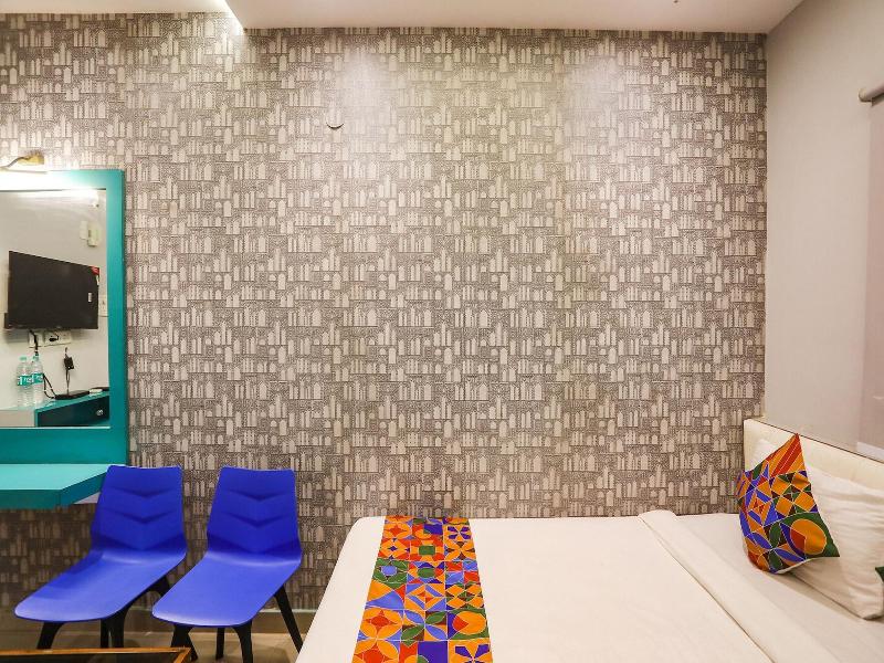 Fabhotel Greenstar Inn image