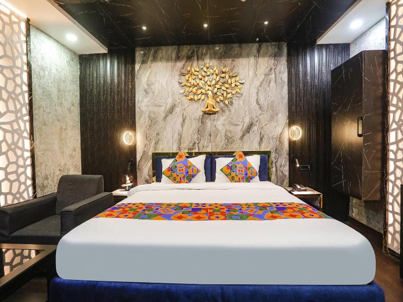 Fabhotel Greenstar Inn image