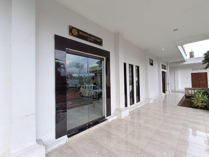 Wisata Bintang Hotel image