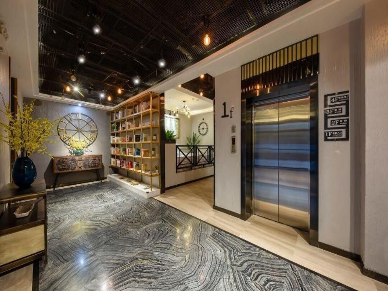Shanghai Vintage Hotel Disneyland Branch image