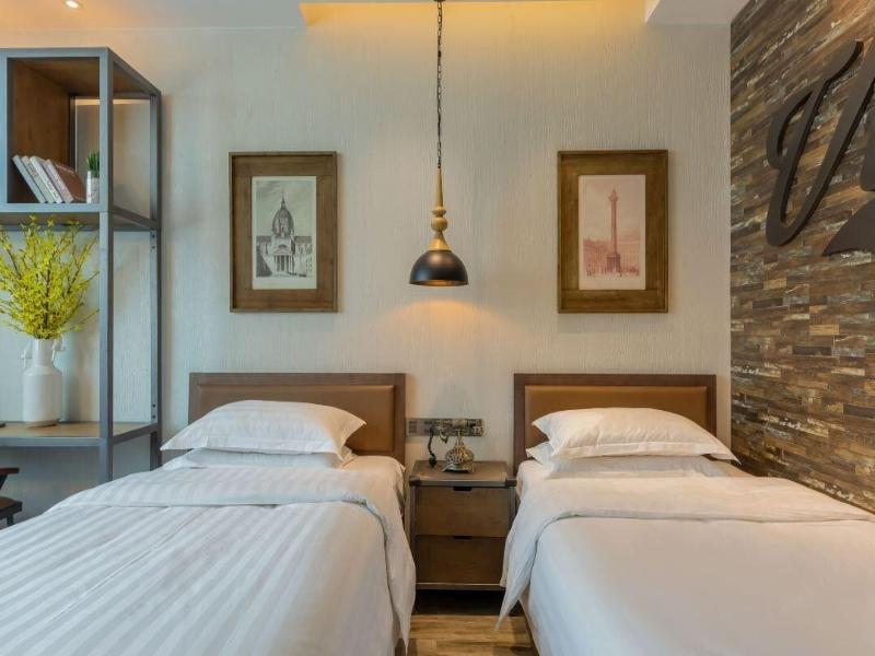 Shanghai Vintage Hotel Disneyland Branch image