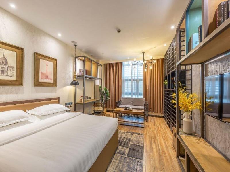 Shanghai Vintage Hotel Disneyland Branch image