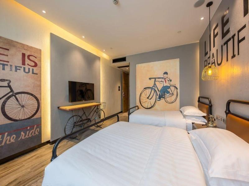 Shanghai Vintage Hotel Disneyland Branch image