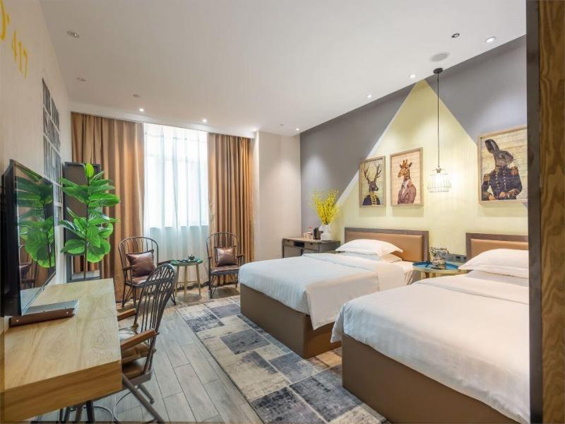 Shanghai Vintage Hotel Disneyland Branch image