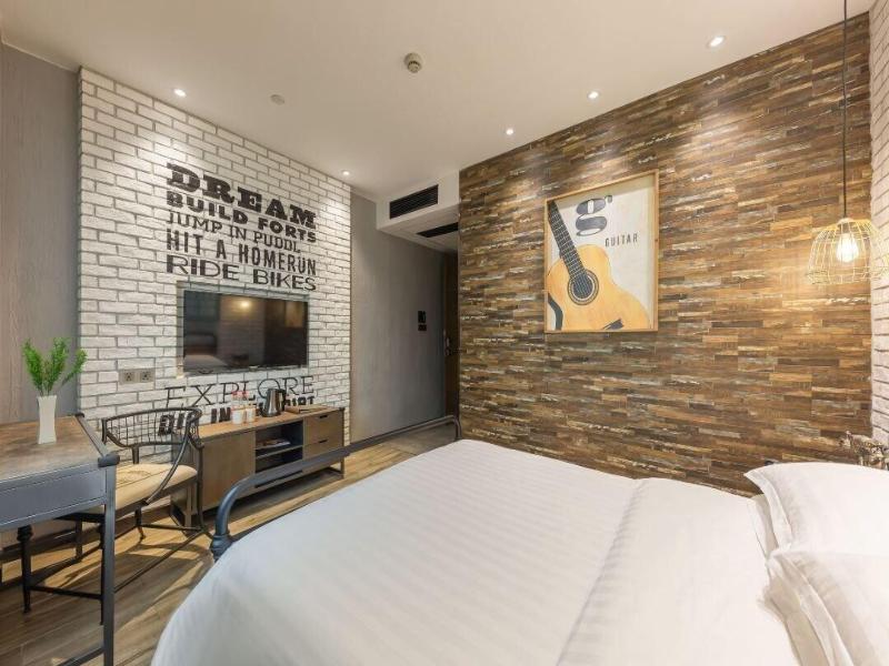 Shanghai Vintage Hotel Disneyland Branch image