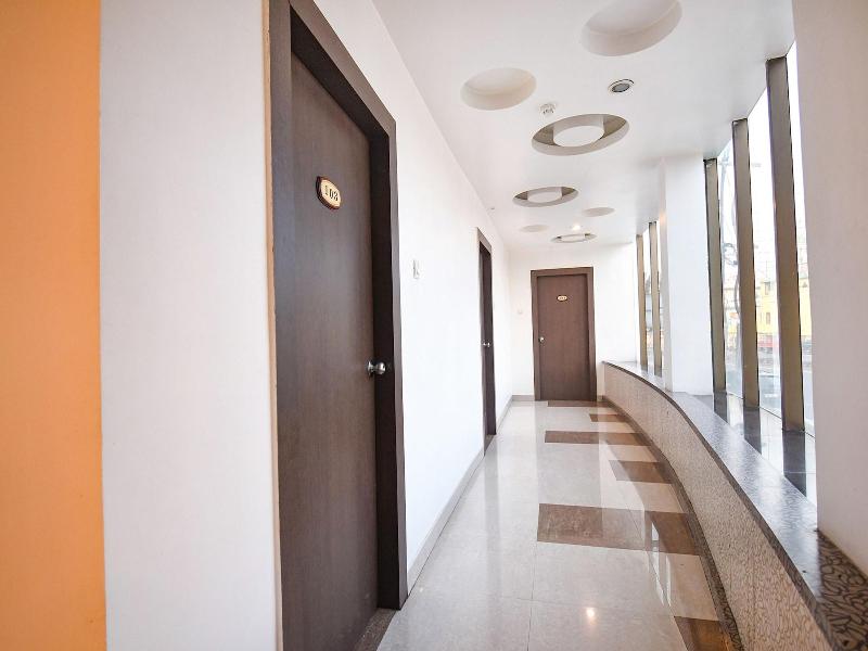 Fabhotel Emerald