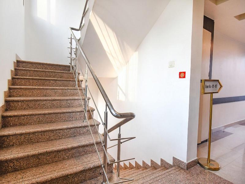 Fabhotel Emerald
